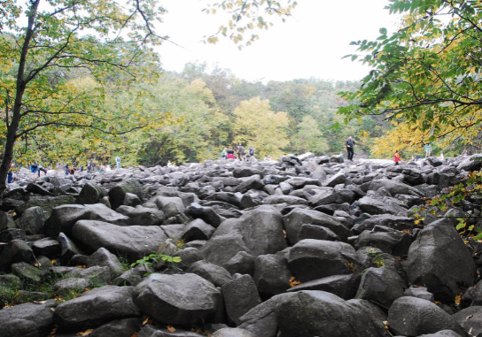 ringing-rocks